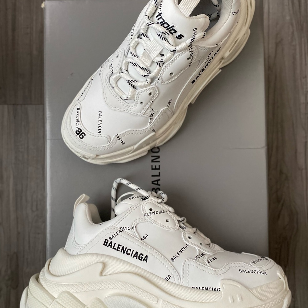 BALENCIAGA 👟 - Picture 2 of 6